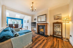 Rear reception- click for photo gallery